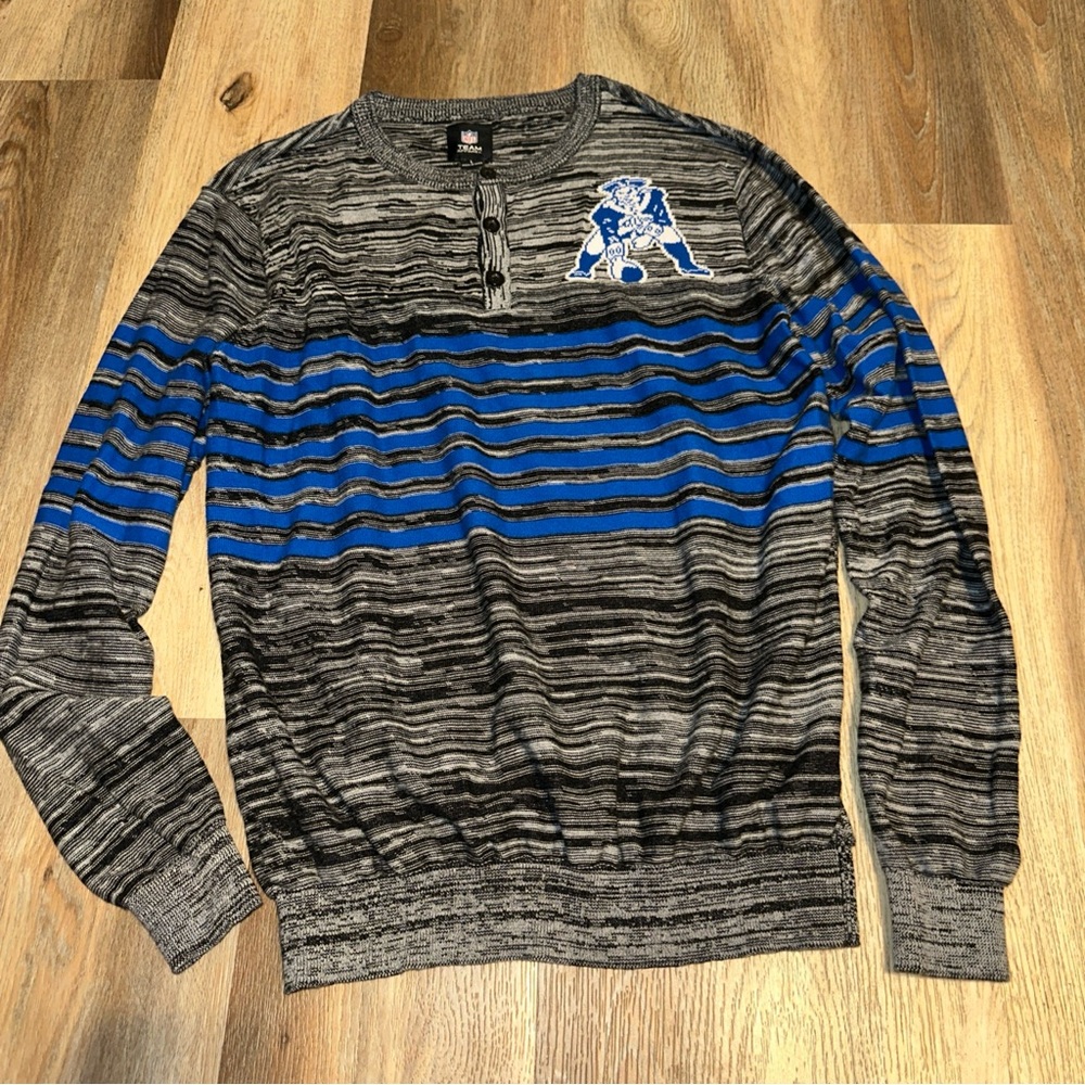 Men's Gray New England Patriots Retro Marled Knit Long Sleeve Henley Sweater L